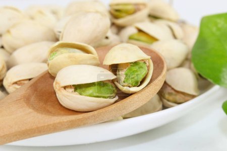 Téléchargez les photos : La pistache puissante : bienfaits pour la santé et valeur nutritive, hi res photo - en image libre de droit