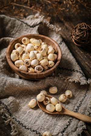 Foto de Imágenes de semillas de loto con fotos de alta resolución, ricas en nutrientes, bajas en calorías y propiedades ricas en antioxidantes - Imagen libre de derechos