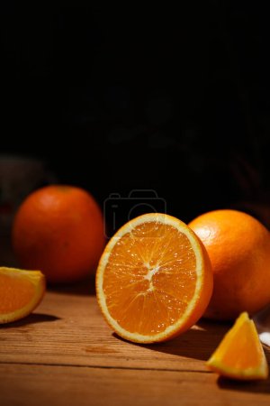 Téléchargez les photos : Belles images d'oranges, photographie de style vintage, images de haute qualité - en image libre de droit
