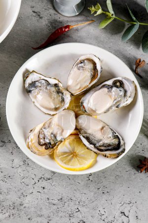 Photo for Clear images of oysters, grilled oysters, high quality images for printing - Royalty Free Image