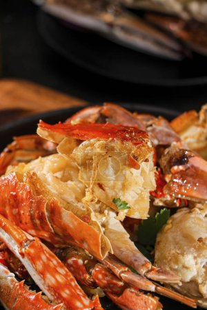 Téléchargez les photos : Images claires de crabes de boue, plats de crabe grillés, images de haute qualité pour l'impression - en image libre de droit