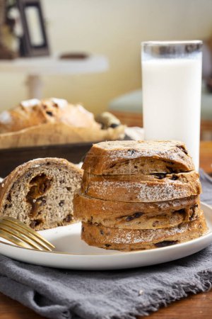 Foto de Nuevas imágenes de panes y pasteles en restaurantes, imágenes de alta calidad - Imagen libre de derechos