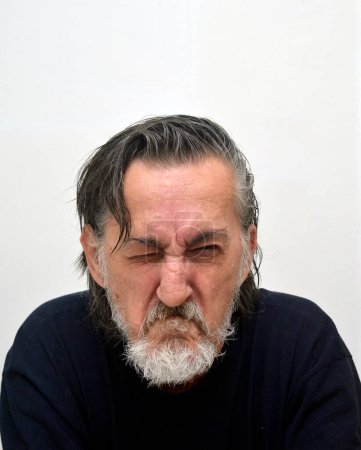 Foto de Retratos de un anciano en varias etapas emocionales - Imagen libre de derechos