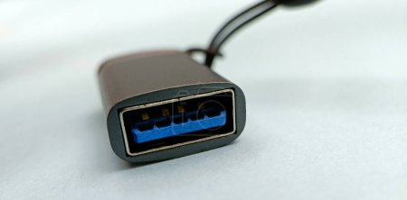 Foto de Adaptador USB Tipo C a USB 3.0 Tipo-C Adaptador OTG convertidores de cableado. - Imagen libre de derechos