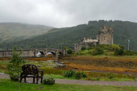 Téléchargez les photos : Château de Dornan dans les Highlands, Écosse - en image libre de droit