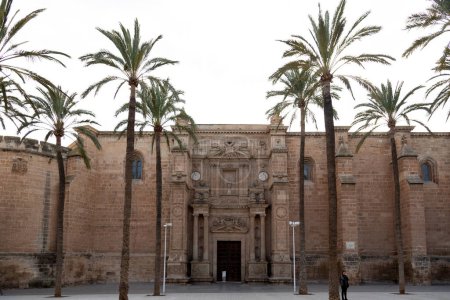 Foto de Edificio antiguo en Almería, España - Imagen libre de derechos