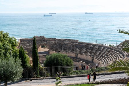 Foto de Mar Mediterráneo en Tarragona. Circo romano. - Imagen libre de derechos