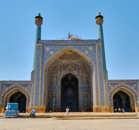 Foto de Isfahán, Irán, 06.30.2023: Mezquita Jameh de Isfahán o Mezquita Jme de Isfahán, Irán. - Imagen libre de derechos