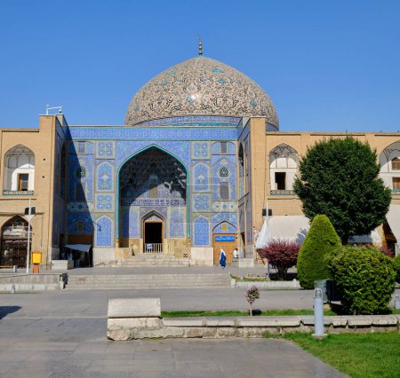 Foto de Isfahán, Irán, 06.30.2023: Mezquita Sheikh Lotfollah, vista panorámica de la mezquita Sheikh Lotfollah - Imagen libre de derechos