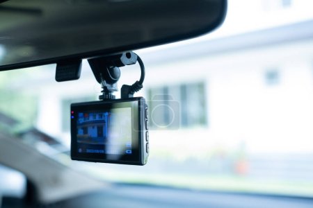 Téléchargez les photos : Enregistreur vidéo de voiture, cctv, feux de sécurité - en image libre de droit