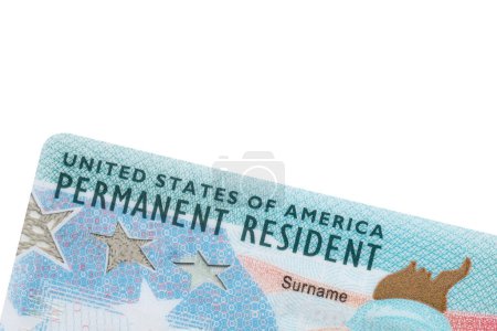 Grüne Karte. US Permanent resident card. Einwanderung in die USA. Elektronische Vielfalt Visa Lotterie DV-2024 DV Lotterie Ergebnisse. Vereinigte Staaten von Amerika. Amerikanischer Traum. Weißer isolierter Hintergrund.