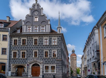 Téléchargez les photos : Maison d'angle Renaissance, avec décoration grise et blanche sans personne autour de Gorlitz Allemagne - en image libre de droit