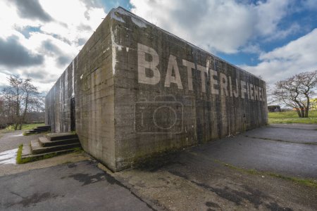 Batterie Fiemel. Deutscher Bunker aus dem Zweiten Weltkrieg.