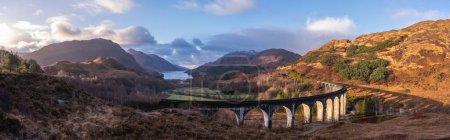 Panorama del viaducto de Glenfinnan. Glenfinnan, Escocia.