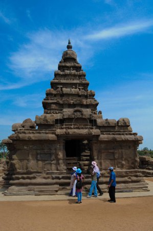 Téléchargez les photos : Fantastique conception d'art de monolithique célèbre Temple Shore près de Mahabalipuram, site du patrimoine mondial au Tamil Nadu, Inde - en image libre de droit