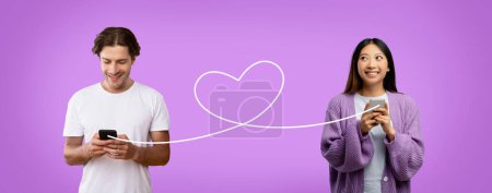 Foto de Multicultural Couple Texting On Smartphones Connected With Drawn Heart Shape String, Young Caucasian Man And Asian Woman Communicating In Dating Application, Standing On Purple Background, Collage - Imagen libre de derechos