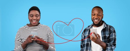 Foto de Happy Black Couple Texting On Smartphones Connected With Drawn Red Heart Shape String, Romantic African American Man And Woman Communicating In Dating App, Standing On Blue Background, Collage - Imagen libre de derechos