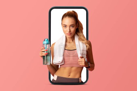 Photo for Confident serious young blonde caucasian woman in sportswear with bottle of water on smartphone screen isolated on pink studio background, collage. Fit blog, workout, weight loss and health care - Royalty Free Image
