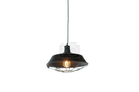 Téléchargez les photos : Lampe décorative noire suspendue au plafond.Lampe moderne isolée sur fond blanc - en image libre de droit