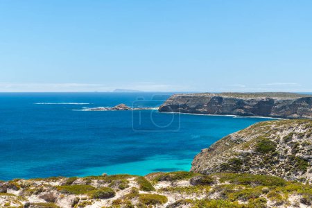 Foto de Costa del Parque Nacional Innes vista desde Cabo Spencer en un día brillante, Península de Yorke, Australia Meridional - Imagen libre de derechos