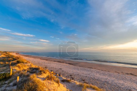 Henley Beach littoral avec jetée au coucher du soleil, Australie du Sud