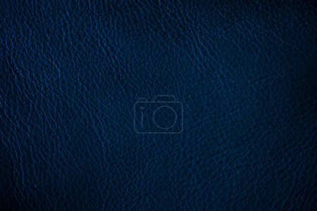 Téléchargez les photos : Texture abstraite de couleur bleu cuir de luxe pour le fond. Cuir de couleur gris foncé pour la conception de travail ou le produit de toile de fond. - en image libre de droit
