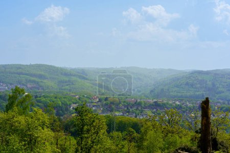 Vista de la ciudad de Iserlohn, NRW, Alemania desde la colina