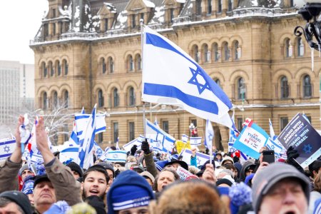 Téléchargez les photos : 4 December 2023 - Ottawa, Canada: The Solidarity Rally For The Hostages, in support of Israel in war conflict with Hamas in Gaza - en image libre de droit