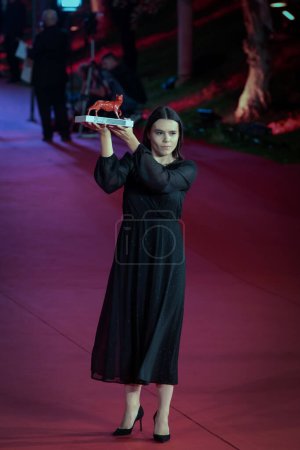 Téléchargez les photos : ROME, ITALIE - 22 OCTOBRE 2022 : Lilith Grasmug assiste à la cérémonie de remise des prix lors du 17e Festival du film de Rome à l'Auditorium Parco Della Musica - en image libre de droit