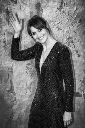 Foto de Roma, Italia - 3 de mayo de 2024: Paola Cortellesi asiste a la alfombra roja de la ceremonia de entrega de premios David di Donatello 2024 en Roma, Italia. - Imagen libre de derechos
