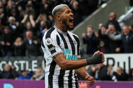 Photo for Joelinton #7 of Newcastle  Celebrates scoring 3-0 during the Premier League match Newcastle United vs Aston Villa at St. James's Park, Newcastle, United Kingdom, 29th October 202 - Royalty Free Image