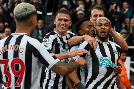 Photo for Joelinton #7 of Newcastle  Celebrates scoring 3-0 during the Premier League match Newcastle United vs Aston Villa at St. James's Park, Newcastle, United Kingdom, 29th October 202 - Royalty Free Image