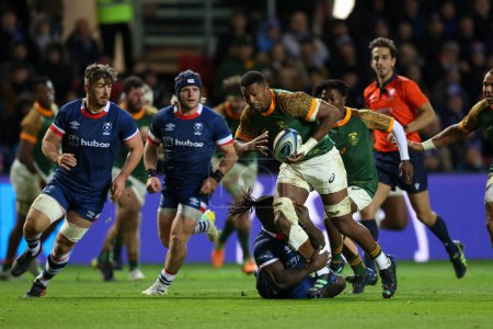 Photo for Sikhumbuzo Notshe of South Africa A breaks through a tackle during the Friendly match Bristol Bears vs South Africa Select XV at Ashton Gate, Bristol, United Kingdom, 17th November 2022 - Royalty Free Image