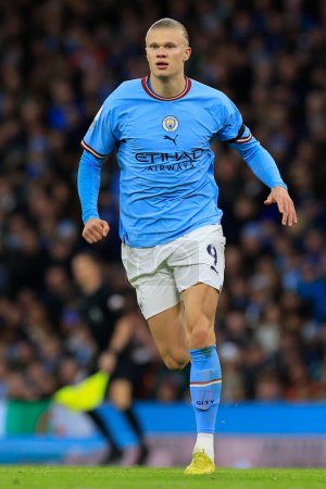 Photo for Erling Haaland #9 of Manchester City during the game the Premier League match Manchester City vs Everton at Etihad Stadium, Manchester, United Kingdom, 31st December 202 - Royalty Free Image
