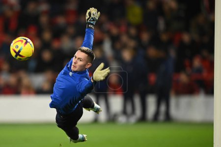 Photo for Dean Henderson #1 of Nottingham Forest warms up before the Premier League match Nottingham Forest vs Chelsea at City Ground, Nottingham, United Kingdom, 1st January 2022 - Royalty Free Image