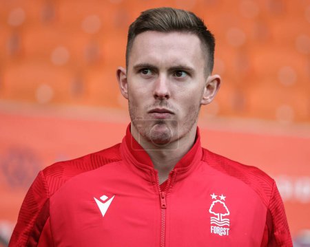 Photo for Dean Henderson #1 of Nottingham Forest arrives at Bloomfield Road during the Emirates FA Cup Third Round match Blackpool vs Nottingham Forest at Bloomfield Road, Blackpool, United Kingdom, 7th January 202 - Royalty Free Image
