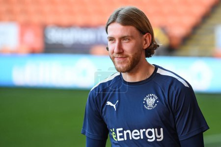 Photo for Josh Bowler #11 of Blackpool arrives ahead of the Emirates FA Cup Third Round match Blackpool vs Nottingham Forest at Bloomfield Road, Blackpool, United Kingdom, 7th January 202 - Royalty Free Image