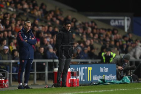 Photo for Mikel Arteta manager of Arsenal during the Emirates FA Cup Third Round match Oxford United vs Arsenal at Kassam Stadium, Oxford, United Kingdom, 9th January 202 - Royalty Free Image