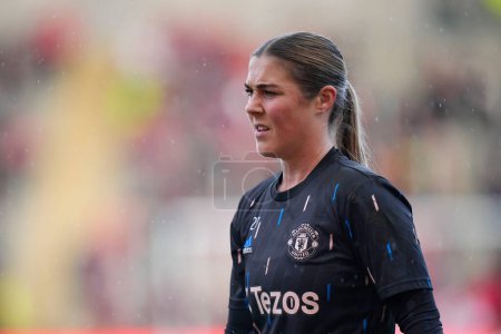 Téléchargez les photos : Mary Earps #27 of Manchester United warms up before the The Fa Women's Super League match Manchester United Women vs Liverpool Women at Leigh Sports Village, Leigh, United Kingdom, 15th January 202 - en image libre de droit