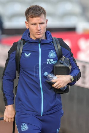 Photo for Matt Ritchie #11 of Newcastle United arrives ahead of the Premier League match Newcastle United vs Fulham at St. James's Park, Newcastle, United Kingdom, 15th January 202 - Royalty Free Image