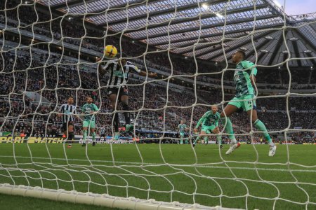 Photo for Alexander Isak #14 of Newcastle United scores a goal to make it 1-0 during the Premier League match Newcastle United vs Fulham at St. James's Park, Newcastle, United Kingdom, 15th January 202 - Royalty Free Image
