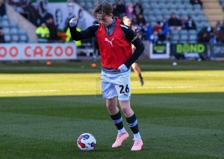 Photo for Plymouth Argyle midfielder Callum Wright (26)  warming up  during the Sky Bet League 1 match Plymouth Argyle vs Cheltenham Town at Home Park, Plymouth, United Kingdom, 21st January 202 - Royalty Free Image
