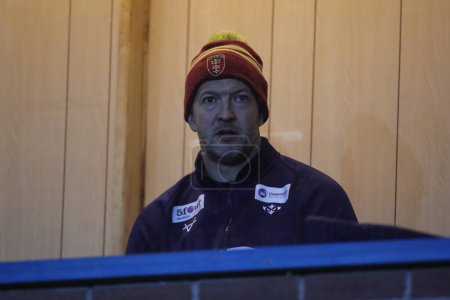Téléchargez les photos : Daniel McGuire of Hull KR coaching staff during the Rugby League Pre Season match Featherstone Rovers vs Hull KR at The Milennium Stadium, Featherstone, United Kingdom, 20th January 202 - en image libre de droit
