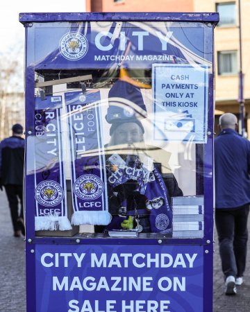 Foto de Kiosk selling match day programs during the Premier League match Leicester City vs Brighton and Hove Albion at King Power Stadium, Leicester, United Kingdom, 21st January 202 - Imagen libre de derechos
