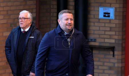 Foto de Richard Arnold the Chief Executive attends as Manchester United mark the 65th anniversary of the Munich Air Disaster at Old Trafford, Manchester, United Kingdom, 6th February 2023 - Imagen libre de derechos