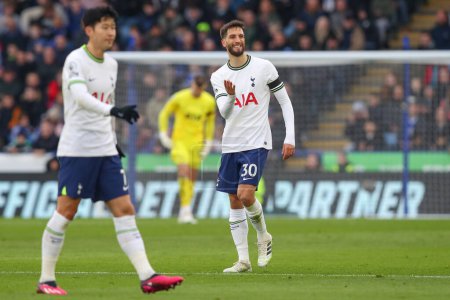 Photo for Rodrigo Bentancur #30 of Tottenham Hotspur gives his teammates instructions during the Premier League match Leicester City vs Tottenham Hotspur at King Power Stadium, Leicester, United Kingdom, 11th February 202 - Royalty Free Image