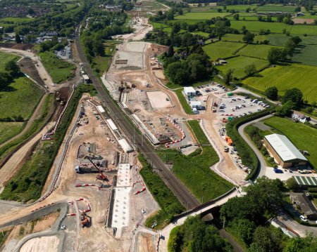 Téléchargez les photos : Le chemin de fer HS2 est en construction à Kenilworth Greenway, Balsall Common, Royaume-Uni - en image libre de droit