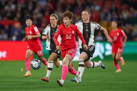 Photo for Moon Mi-ra #12 of South Korea makes a break with the ball during the FIFA Women's World Cup 2023 Group H match South Korea vs Germany Women at Suncorp Stadium, Brisbane, Australia, 3rd August 2023 - Royalty Free Image