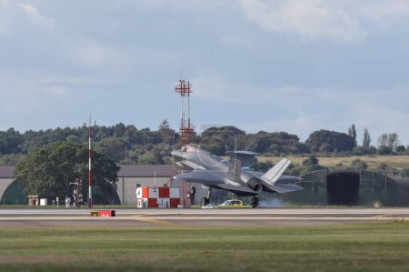 Photo for A USAF Lockheed Martin F-35 Lightning II lands RAF Lakenheath, Lakenheath, United Kingdom, 3rd October 202 - Royalty Free Image