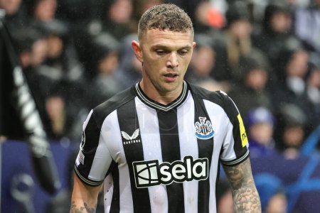 Photo for Kieran Trippier #2 of Newcastle United during the UEFA Champions League match Newcastle United vs Borussia Dortmund at St. James's Park, Newcastle, United Kingdom, 25th October 2023 - Royalty Free Image